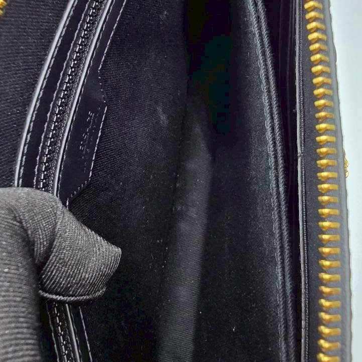 【舊愛新歡】VERSACE 黑色金女王頭LOGO手拿包-7