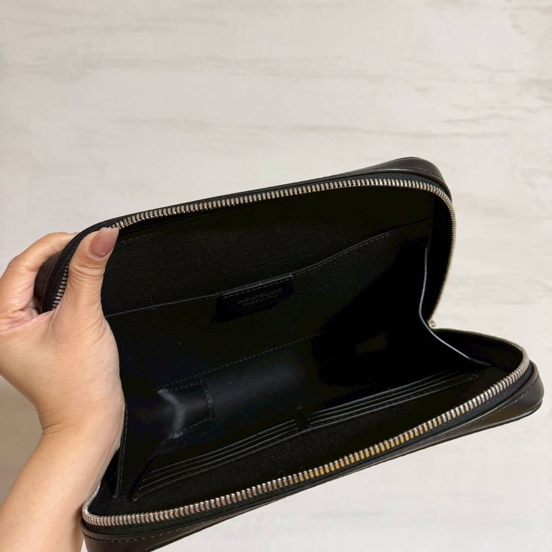 Montblanc 萬寶龍 M_Gram 4810 經典 六芒星 LOGO 拉鍊 斜背包 肩背包 側背包-13