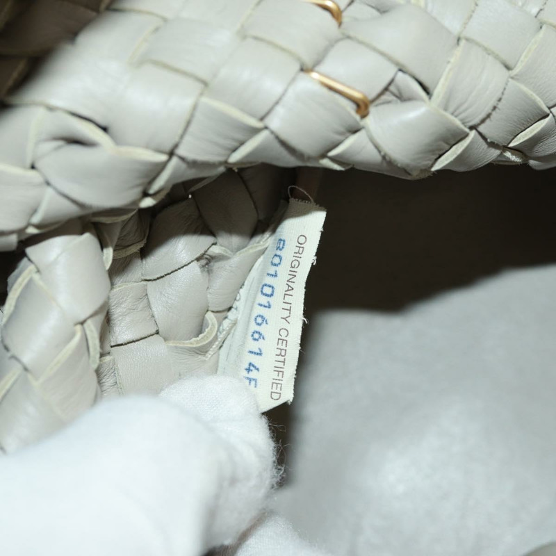 【日本直送】BOTTEGA VENETA INTRECCIATO 手袋皮革灰金色正品 am10529V-11