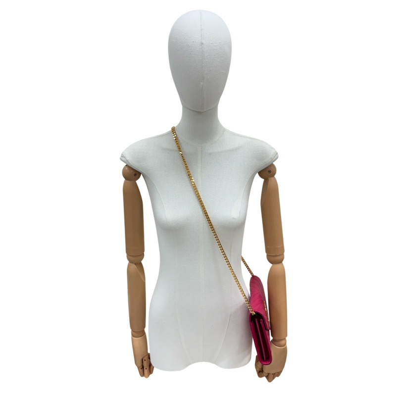 粉紅色 牛皮 Classic Cassandre Chain Wallet 肩背包【SAINT LAURENT 聖羅蘭】 377828-8