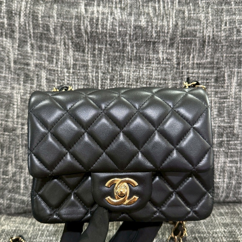 香奈兒黑金羊皮小方胖-1