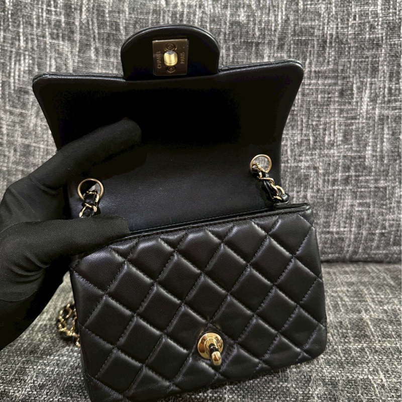 香奈兒黑金羊皮小方胖-6