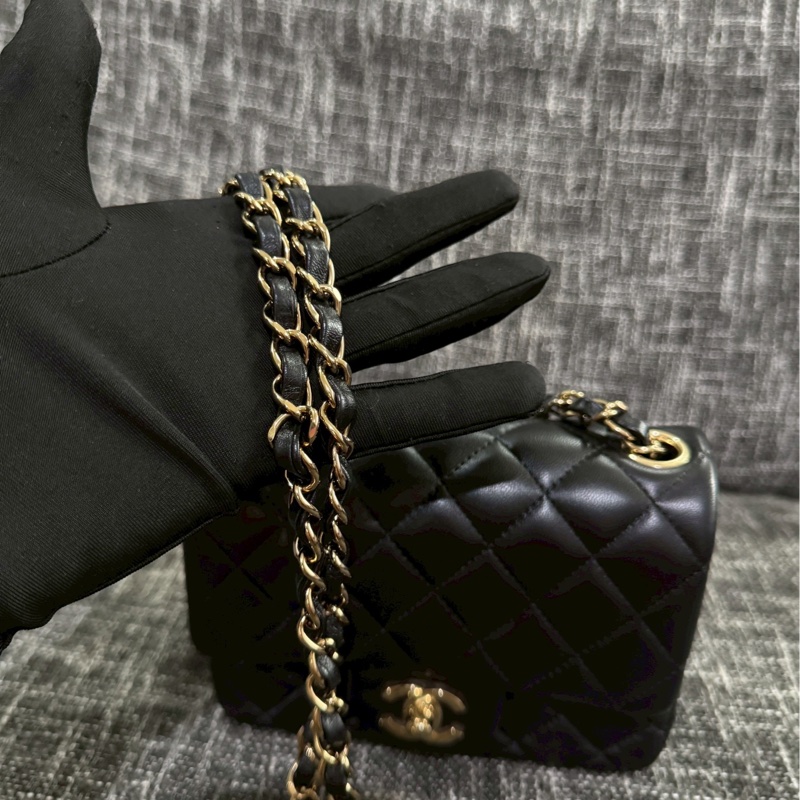 香奈兒黑金羊皮小方胖-9