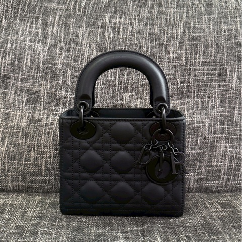 DIOR lady dior黛妃磨砂黑