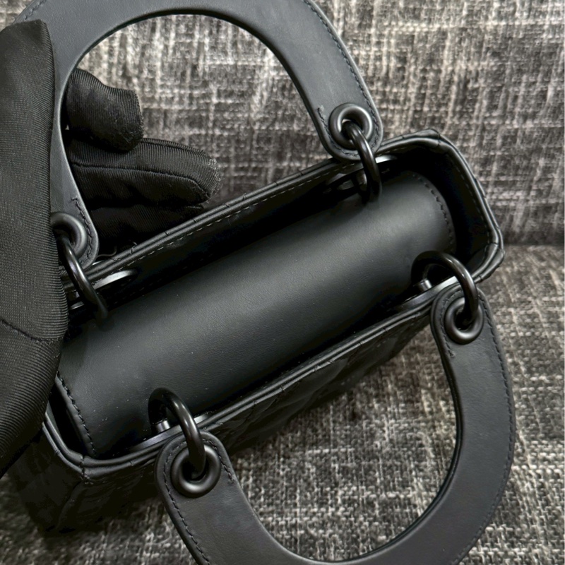 DIOR lady dior黛妃磨砂黑-6