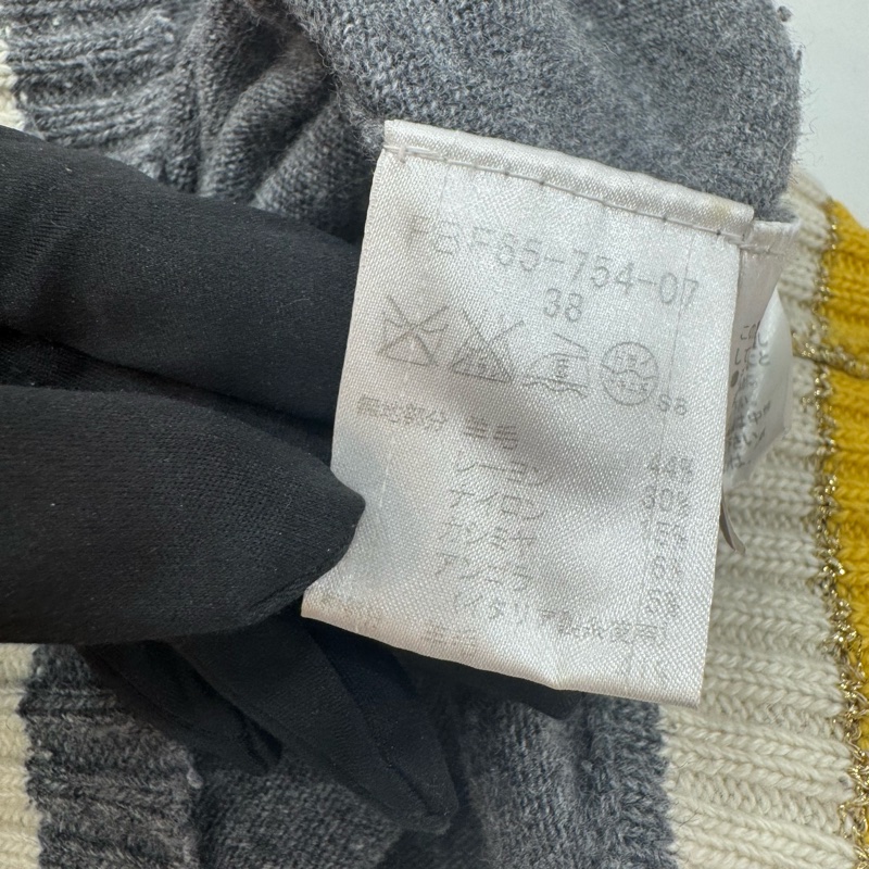 Burberry 學院風V領針織衫 vintage 秋冬-9