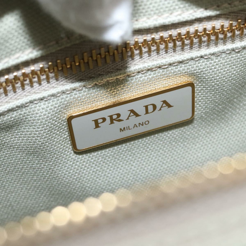 【日本直送】PRADA 藤編手提包 2way Gold Light green Auth ka1577M-21