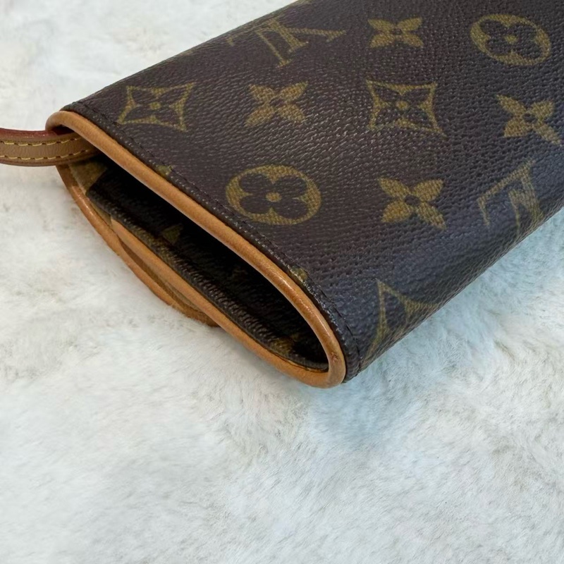 【懷舊絕版中古🕰️】LV WOC斜孭包-2