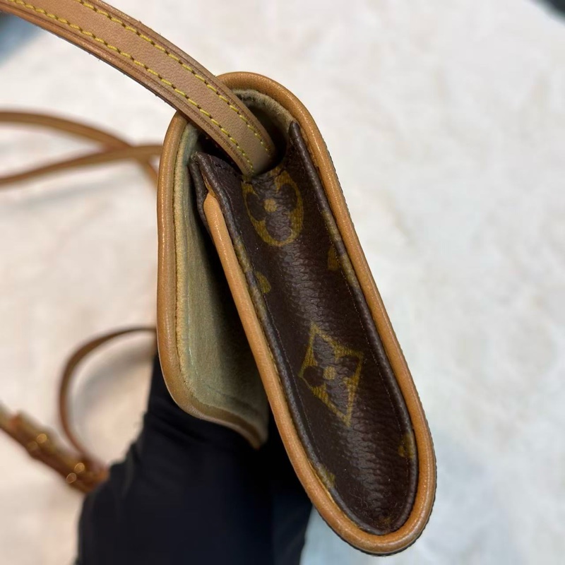 【懷舊絕版中古🕰️】LV WOC斜孭包-5