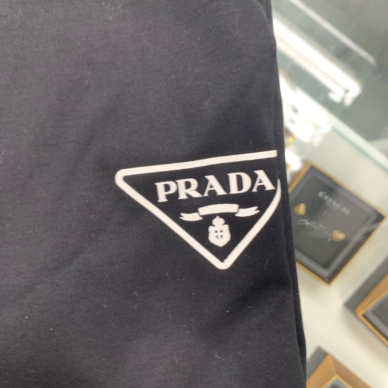 prada tee size M 全新-1