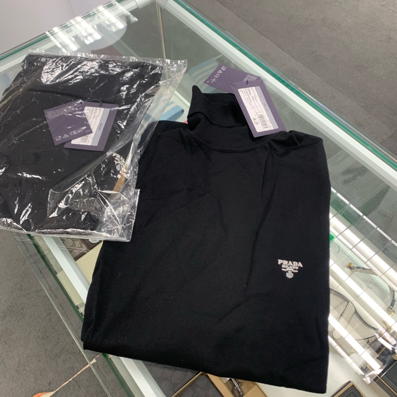 prada 長毛衣 size 50 52   全新-0
