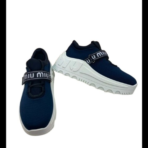 Miu Miu 軍藍色女款厚底休閒鞋 37碼