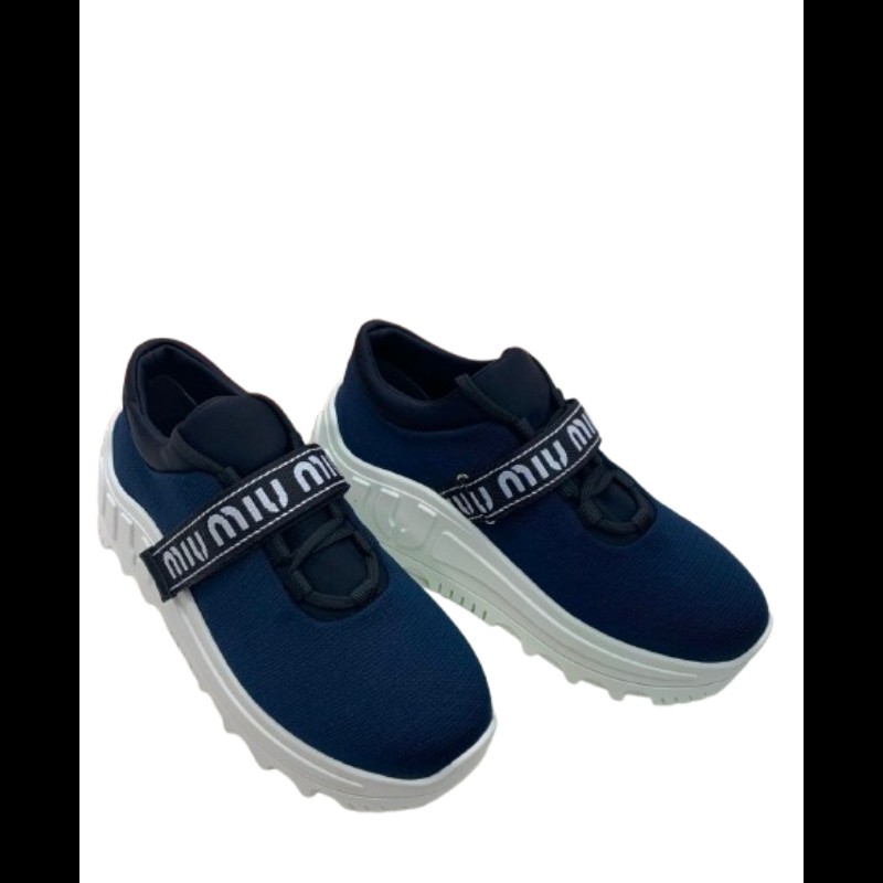 Miu Miu 軍藍色女款厚底休閒鞋 37碼-2