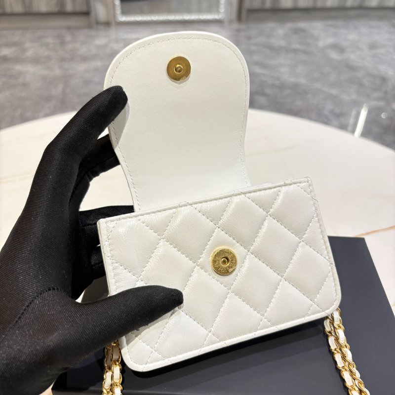 *SHIHNA名牌精品* CHANEL 白色小羊皮翻蓋手機鍊包 (芯片款)-5