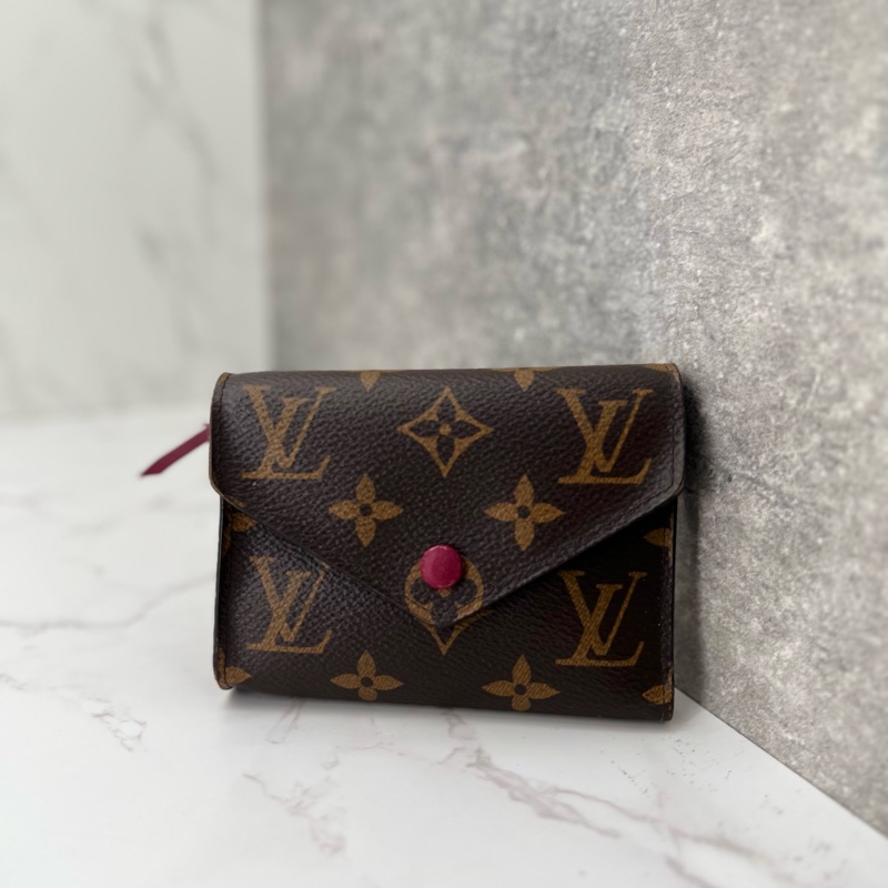 💗香緹國際精品💗 749 LV 三折短夾-0