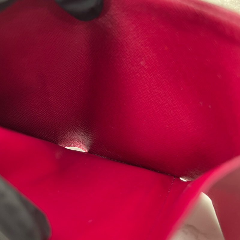 💗香緹國際精品💗 749 LV 三折短夾-9