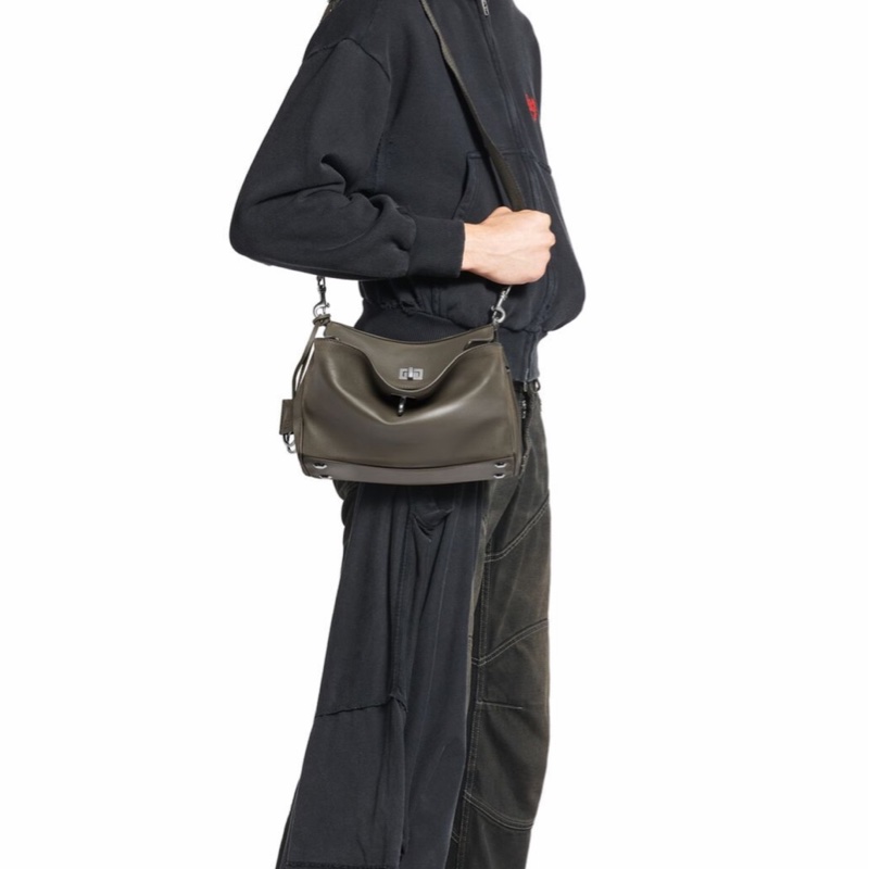 Balenciaga 女士 RODEO小號郵差包均碼碼小號、24.3cm*10.9cm*17cm-7