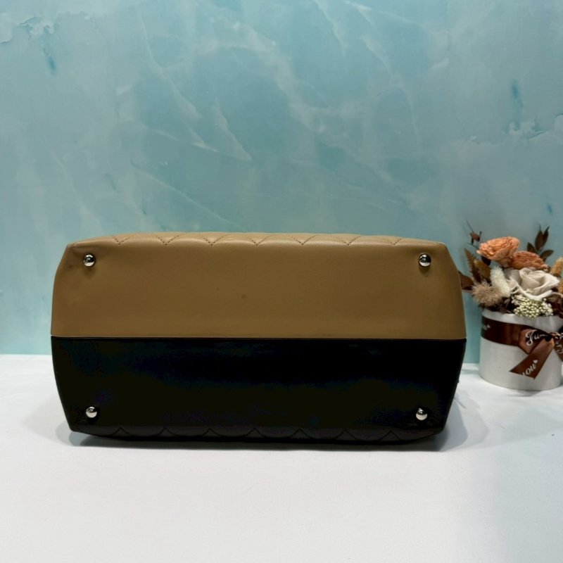 CHANEL Bowling bag雙色手提鏈帶包-7