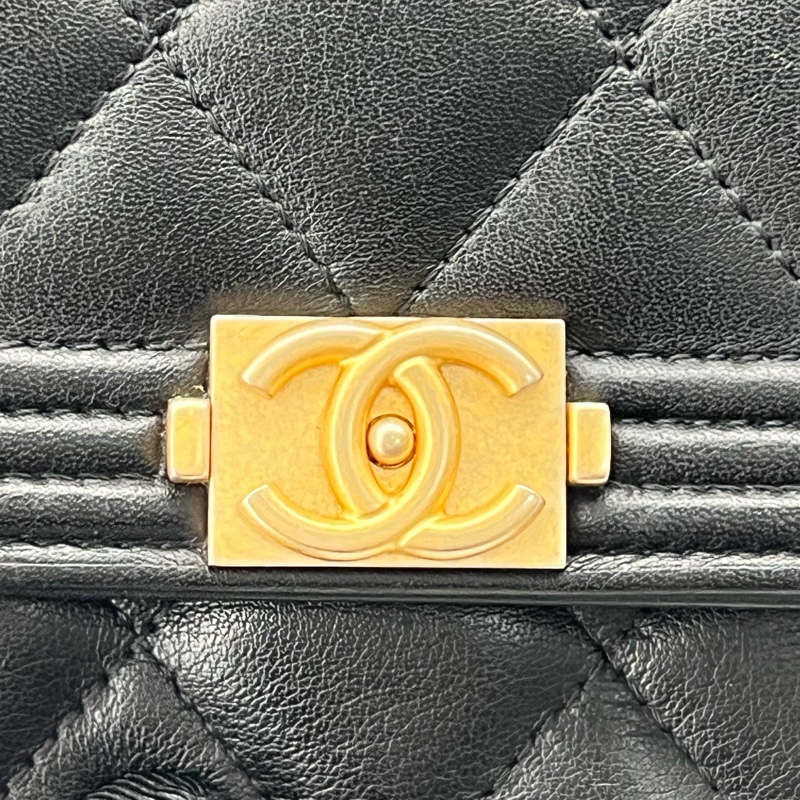 💗香緹國際精品💗 787 Chanel leboy 羊皮 黑金 長夾 #顯少使用 包況好-3