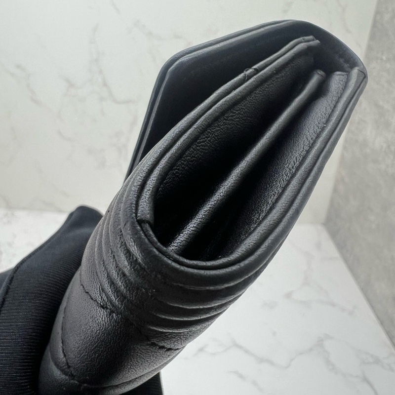 💗香緹國際精品💗 787 Chanel leboy 羊皮 黑金 長夾 #顯少使用 包況好-5