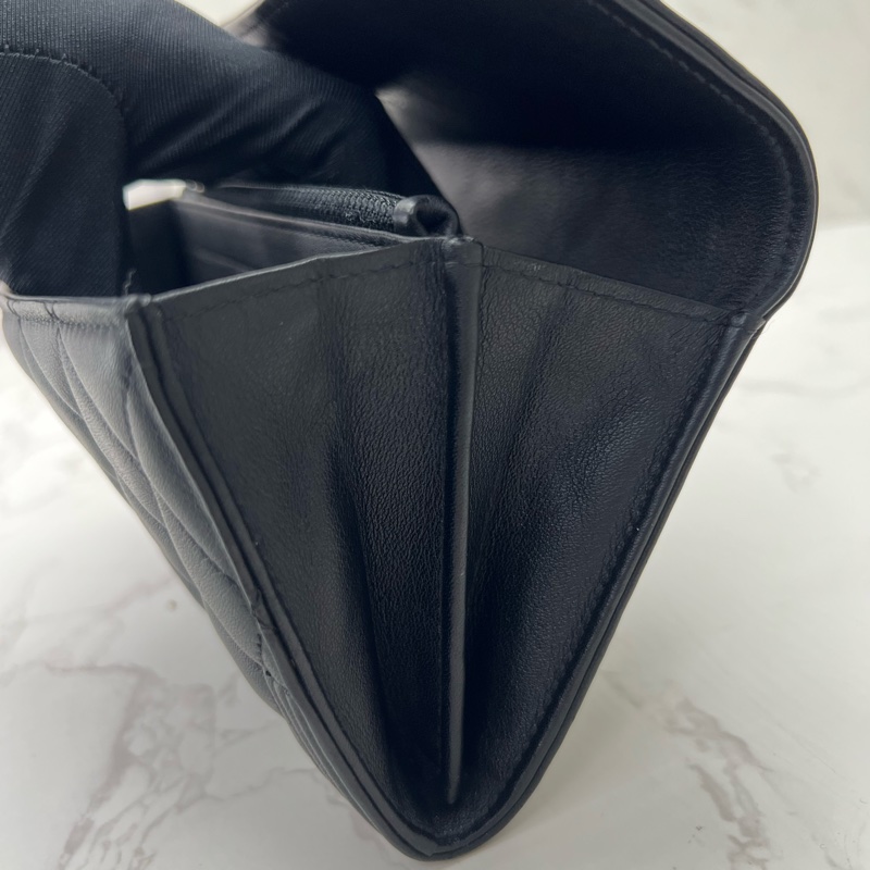 💗香緹國際精品💗 787 Chanel leboy 羊皮 黑金 長夾 #顯少使用 包況好-8