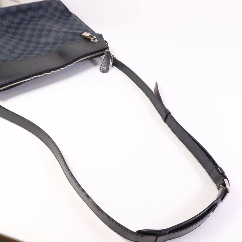 LOUIS VUITTON Damier Cobalt Greenwich Messenger銀扣肩背袋-8