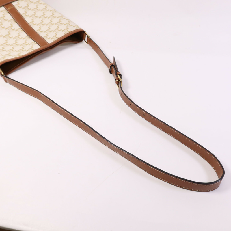 CELINE 塗層帆布Triomphe Small Bucket金扣肩背袋-7