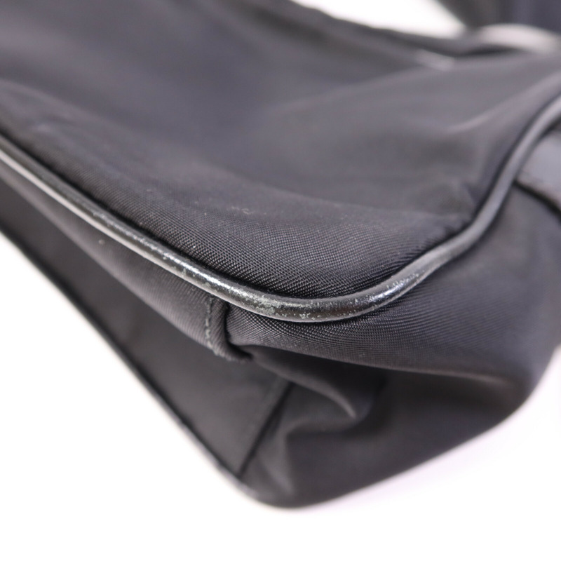 PRADA 尼龍Shoulder Bag金扣肩背袋-9