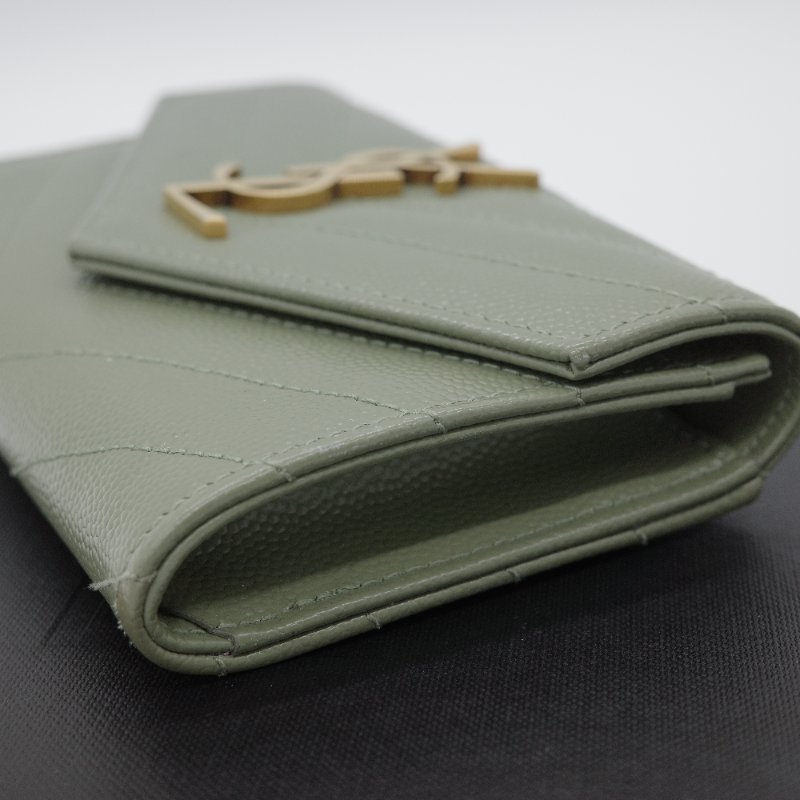 Saint Laurent 聖羅蘭 Envelope Matelassé 🥑酪梨綠 粒面壓紋小牛皮 短夾 錢包-3
