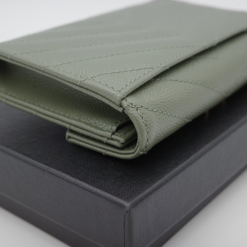 Saint Laurent 聖羅蘭 Envelope Matelassé 🥑酪梨綠 粒面壓紋小牛皮 短夾 錢包-5
