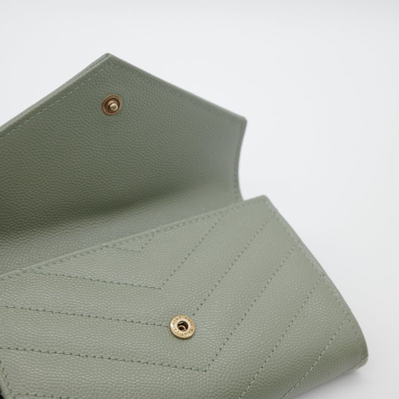Saint Laurent 聖羅蘭 Envelope Matelassé 🥑酪梨綠 粒面壓紋小牛皮 短夾 錢包-6