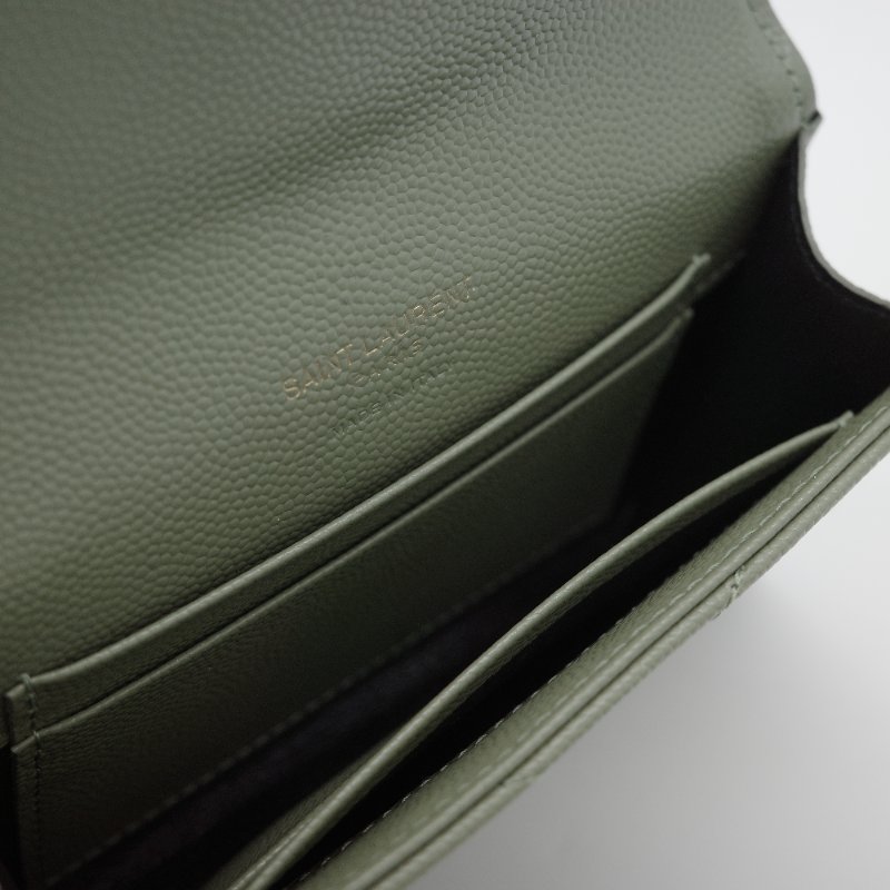 Saint Laurent 聖羅蘭 Envelope Matelassé 🥑酪梨綠 粒面壓紋小牛皮 短夾 錢包-11