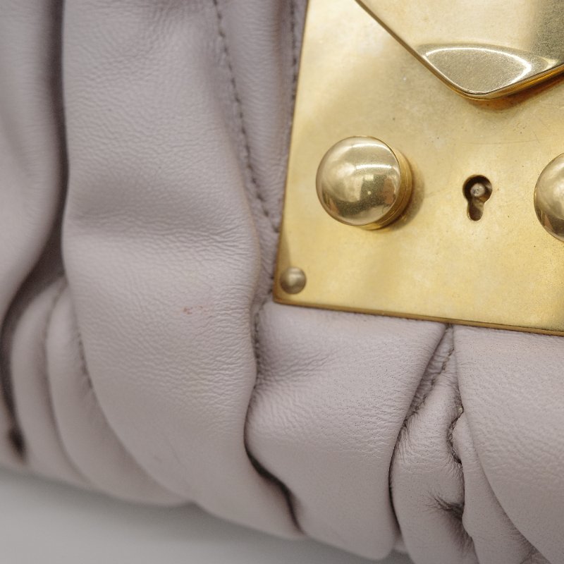 Miu Miu 繆繆 Nappa Matelassé 粉灰色 羊皮 手提 皺褶 斜背 手提 兩用包-25