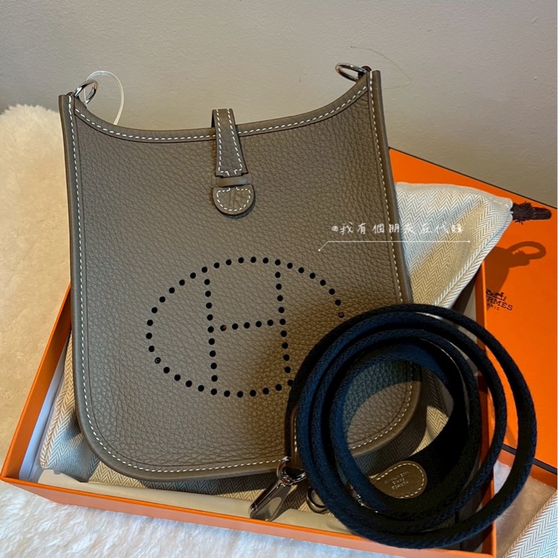 《我有個朋友在代購》愛馬仕mini Evelyne大象灰-0