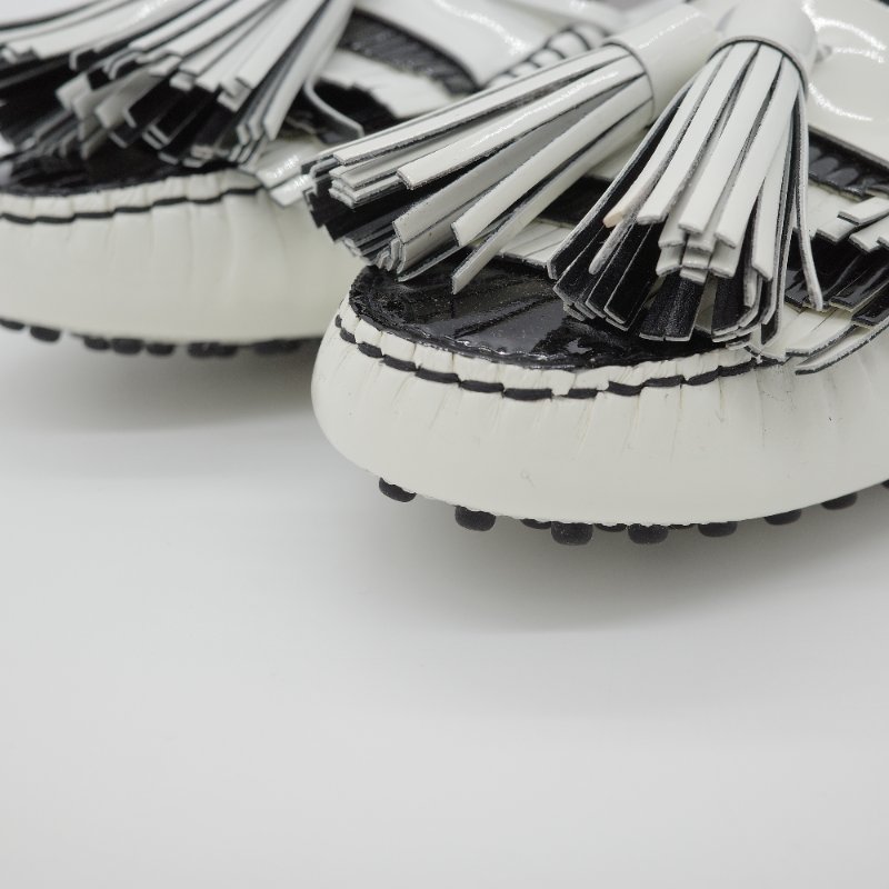 Tod's 托德斯 Gommino 黑白條紋 皮革流蘇 豆豆鞋 EU38-14
