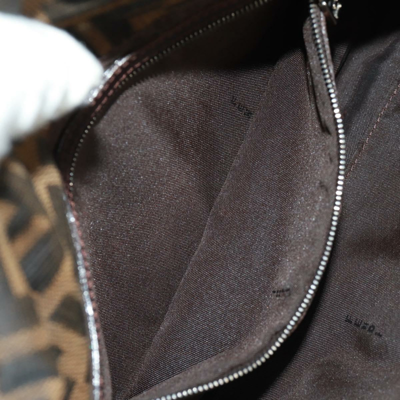 【日本直送】FENDI Zucca帆布Mamma Baguette單肩包 黑色棕色 正品 161669SAV-24