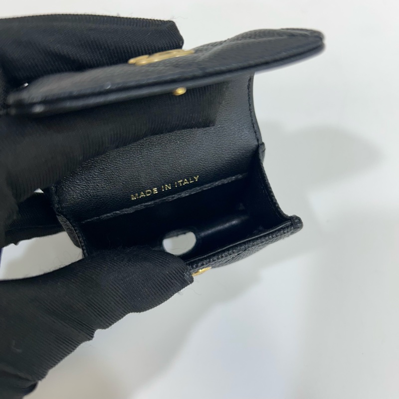 香奈兒長盒子CHANEL黑金粒紋牛皮小吊飾長盒子AP3376-14