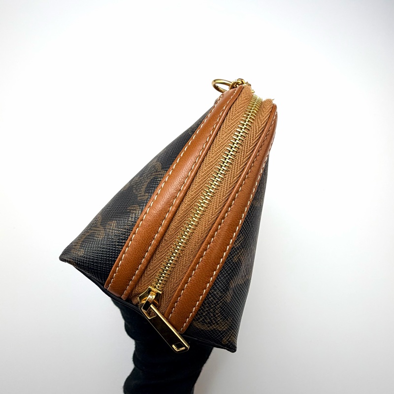 celine 10E382CBX.01TA pvc 老花 貝殻包 鍵條/斜背包-3