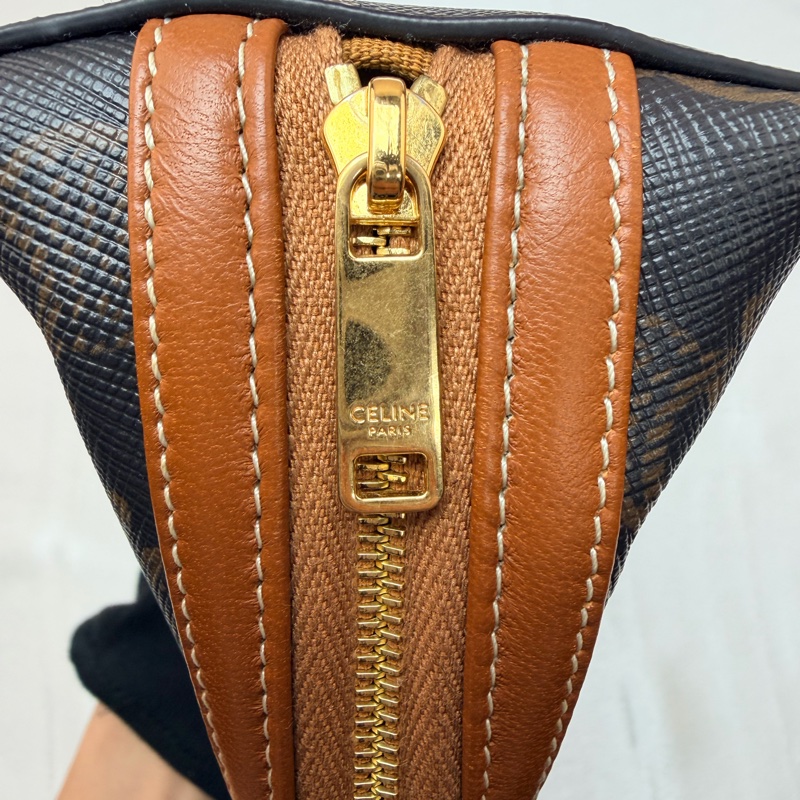 celine 10E382CBX.01TA pvc 老花 貝殻包 鍵條/斜背包-9