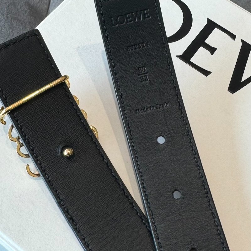 {🤎近新➕甜價✨}LOEWE 經典雕花 牛皮雙面皮帶-4