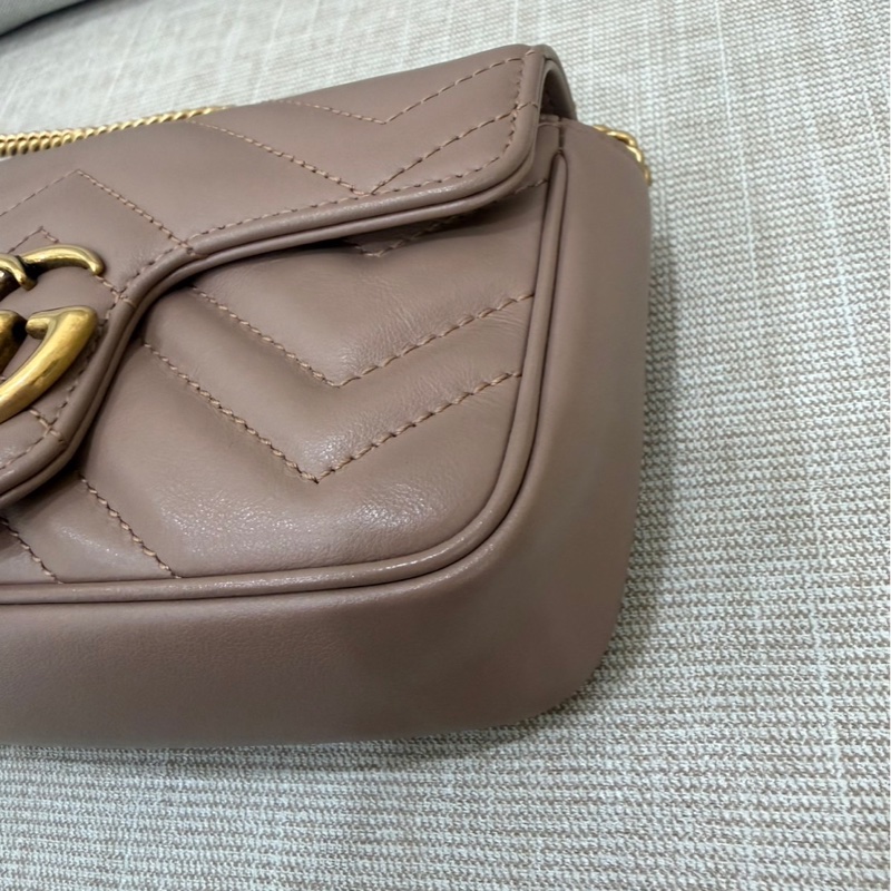 Gucci古馳奶茶色marmont mini鏈條包 斜背包-8