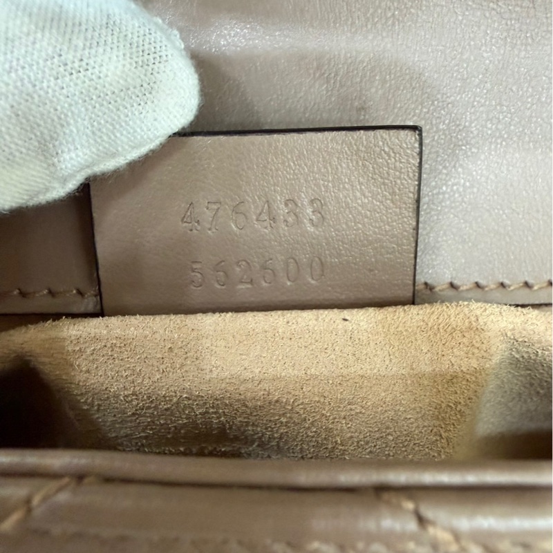 Gucci古馳奶茶色marmont mini鏈條包 斜背包-24