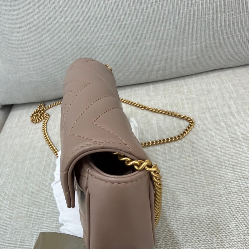 Gucci古馳奶茶色marmont mini鏈條包 斜背包-28