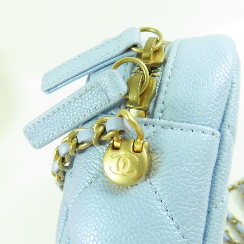 CHANEL 牛皮皮革Mini Camera Bag金扣肩背袋-14