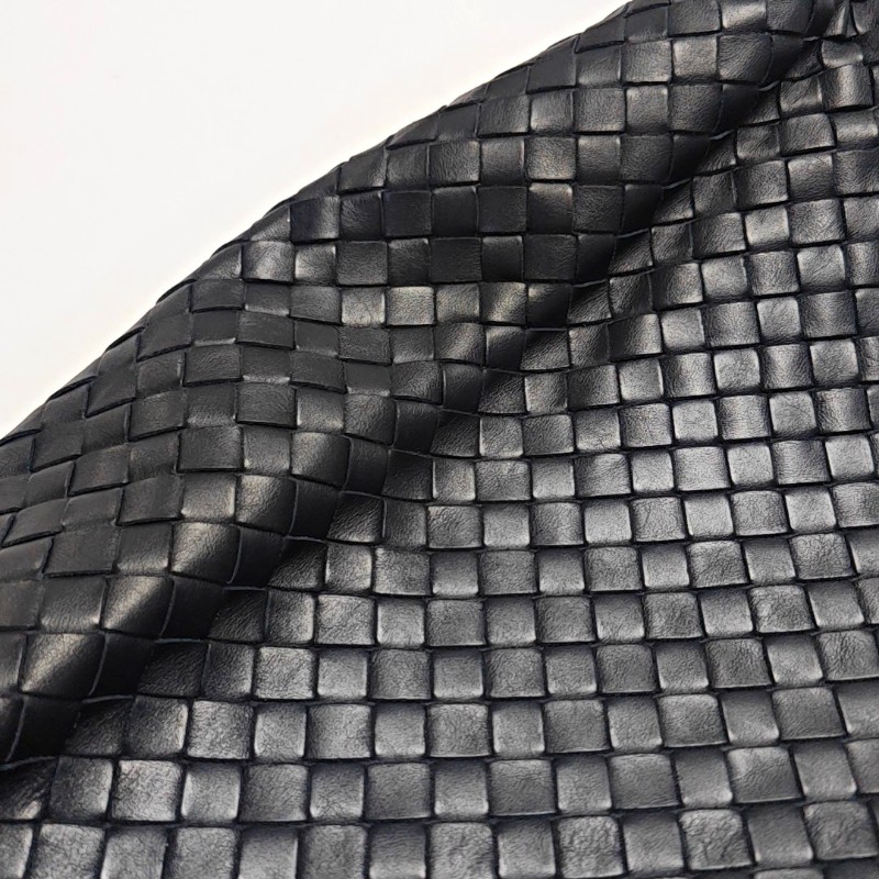 BOTTEGA VENETA 深藍色牛皮編織斜挎包單肩包黑色五金可拆卸肩帶-7