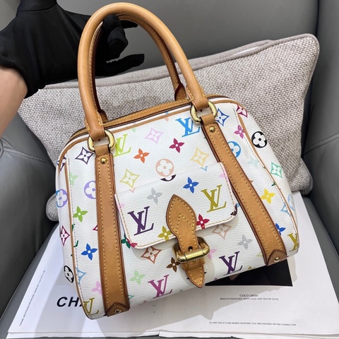 LV村上隆白三彩保齡球