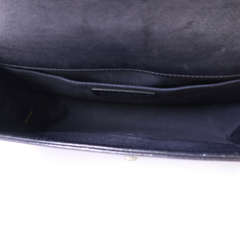 CHANEL 牛皮皮革Boy 25鏈帶肩背袋-6