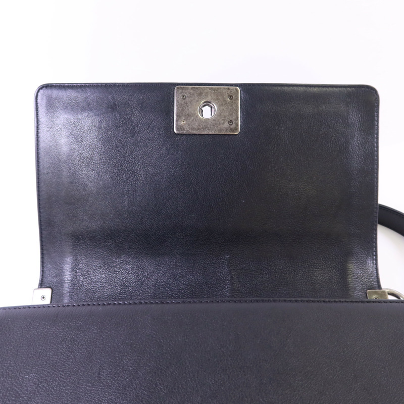 CHANEL 牛皮皮革Boy 25鏈帶肩背袋-9