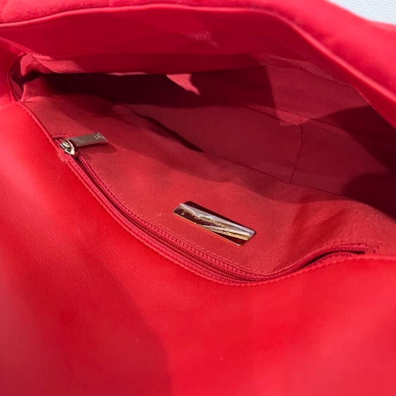 #全網最甜💰 #專櫃23萬 香奈兒19bag小號 26cm #閒置新包況✨-11