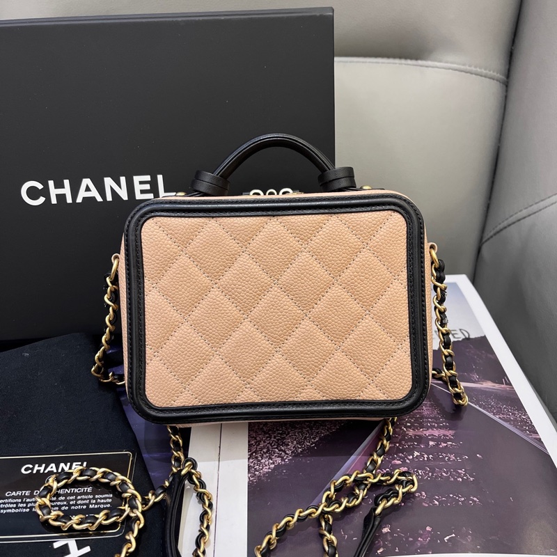 Chanel Vanity Case荔枝皮相機包-1